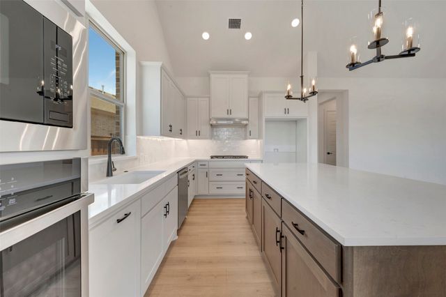 4729 Boyds Branch Drive, Arlington, TX 76005