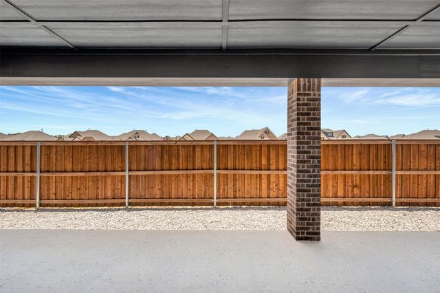 4729 Boyds Branch Drive, Arlington, TX 76005