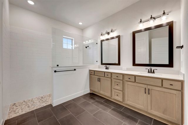 4729 Boyds Branch Drive, Arlington, TX 76005