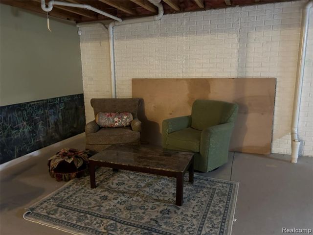 8074 Bradbury Lane, Grand Blanc, MI 48439