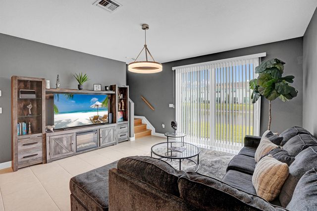 226 SE Woodbark Street, Port St Lucie, FL 34984