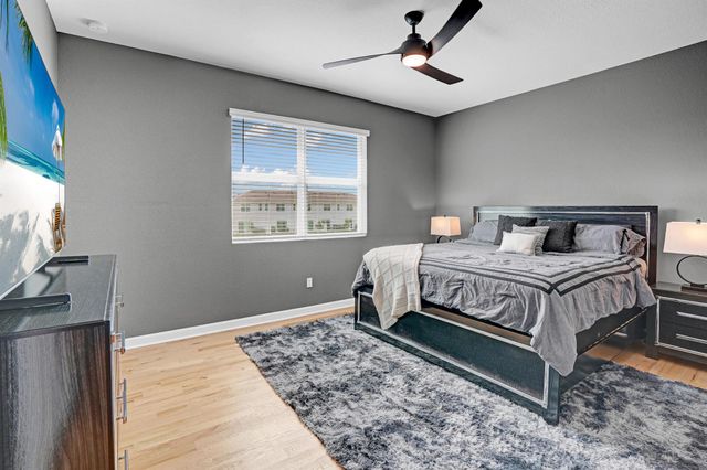 226 SE Woodbark Street, Port St Lucie, FL 34984