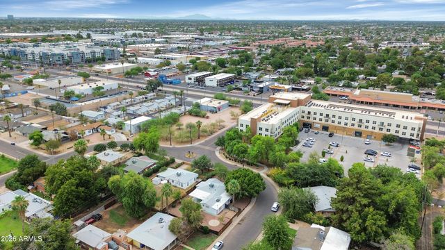 1127 S UNA Avenue, Tempe, AZ 85281
