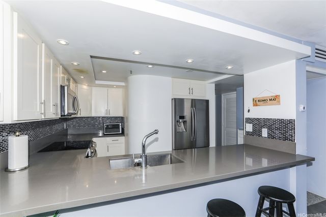 1888 Kalakaua Avenue 1100, Honolulu, HI 96815