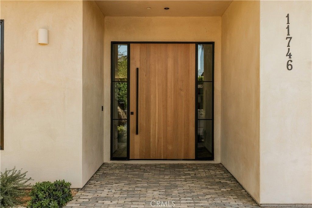 11746 La Maida Street, Valley Village, CA 91607 — photo 3
