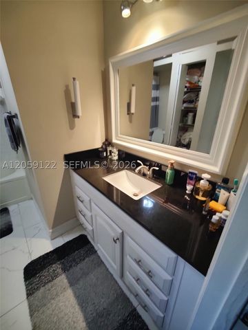 4871 Via Palm Lks 701, West Palm Beach, FL 33417