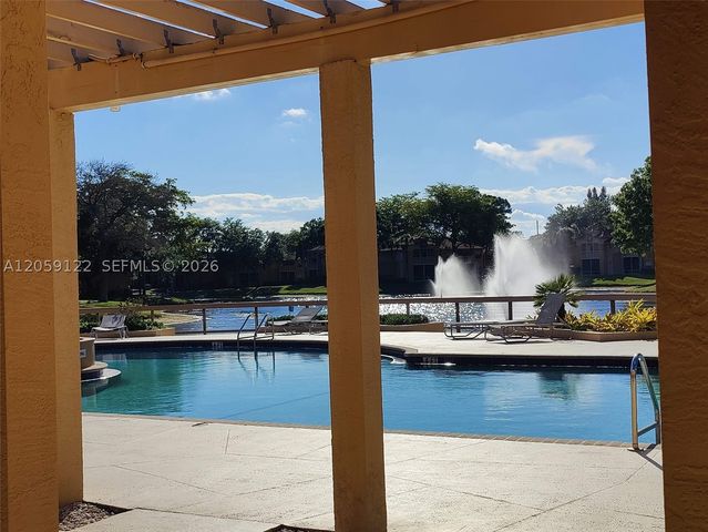 4871 Via Palm Lks 701, West Palm Beach, FL 33417