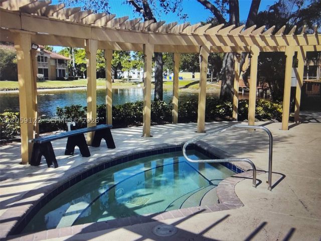 4871 Via Palm Lks 701, West Palm Beach, FL 33417