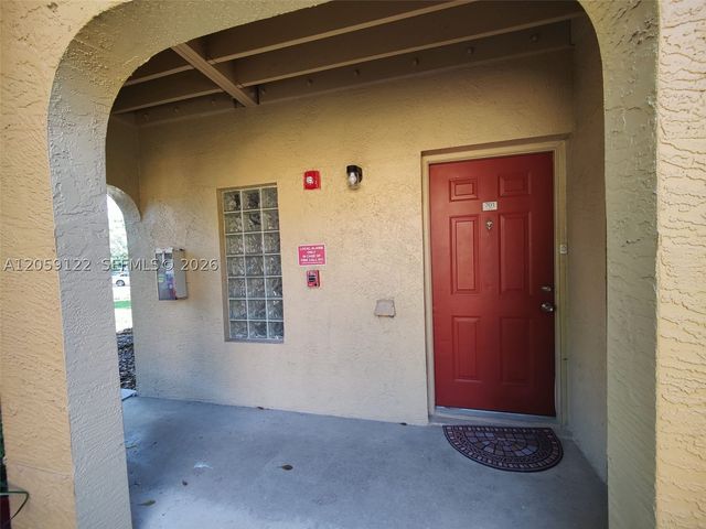 4871 Via Palm Lks 701, West Palm Beach, FL 33417