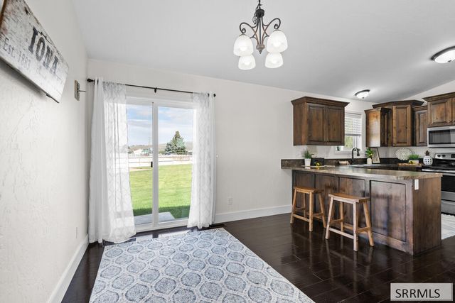 5461 E Elliott Street, Iona, ID 83427