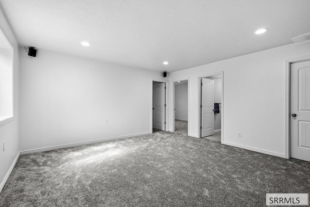 5461 E Elliott Street, Iona, ID 83427