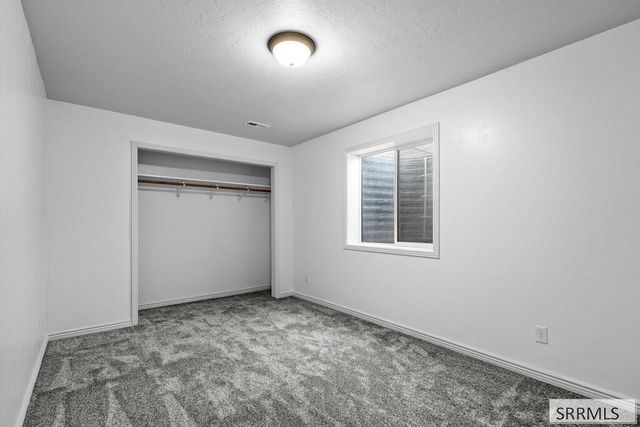 5461 E Elliott Street, Iona, ID 83427