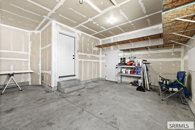 5461 E Elliott Street, Iona, ID 83427