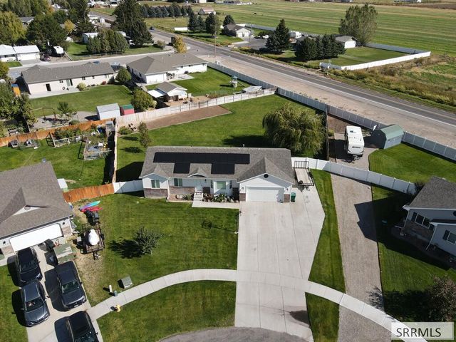 5461 E Elliott Street, Iona, ID 83427