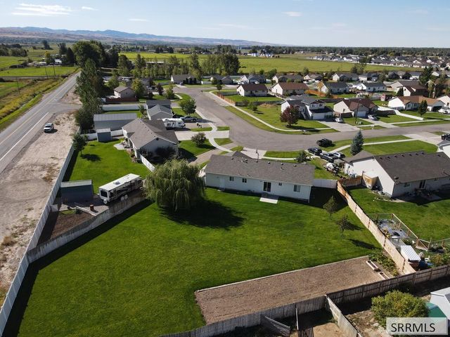 5461 E Elliott Street, Iona, ID 83427