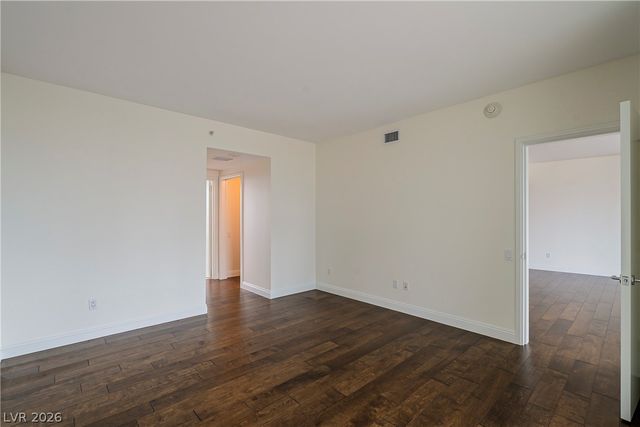 222 Karen Avenue 1901, Las Vegas, NV 89109