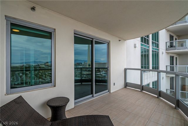 222 Karen Avenue 1901, Las Vegas, NV 89109