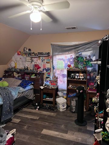 115 Robertson Street, Mount Clemens, MI 48043