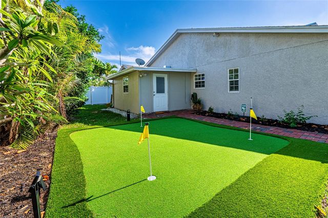 8108 12TH AVENUE NW, Bradenton, FL 34209