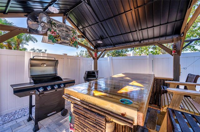 8108 12TH AVENUE NW, Bradenton, FL 34209