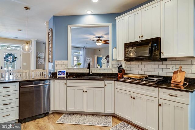 14855 KING CHARLES, Issue, MD 20645