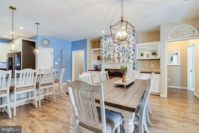 14855 KING CHARLES, Issue, MD 20645