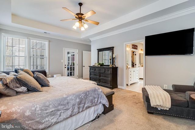 14855 KING CHARLES, Issue, MD 20645