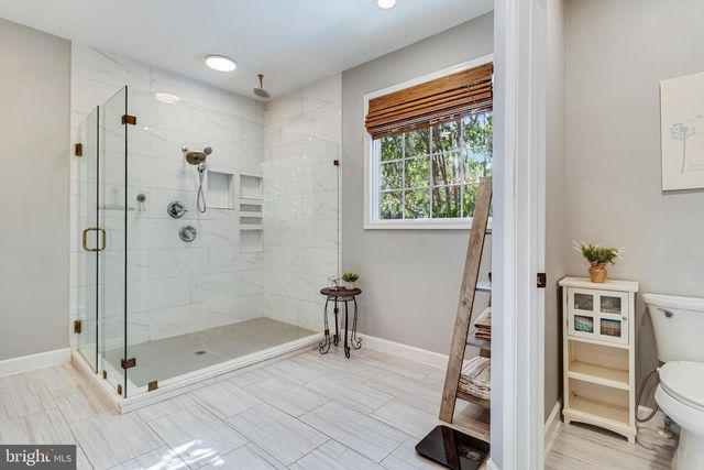 14855 KING CHARLES, Issue, MD 20645