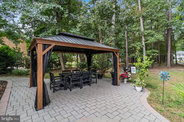 14855 KING CHARLES, Issue, MD 20645