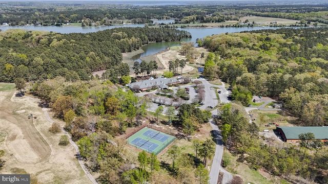 14855 KING CHARLES, Issue, MD 20645