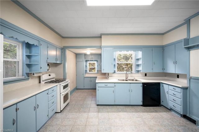 1412 Old Salisbury Road, Winston-salem, NC 27127