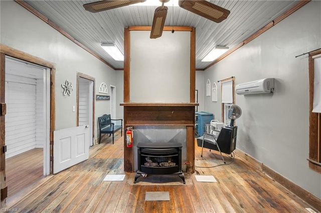 1412 Old Salisbury Road, Winston-salem, NC 27127