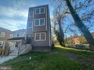 4401 HAYES ST NE, Washington, DC 20019