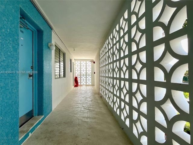 9101 E Bay Harbor Dr 406, Bay Harbor Islands, FL 33154