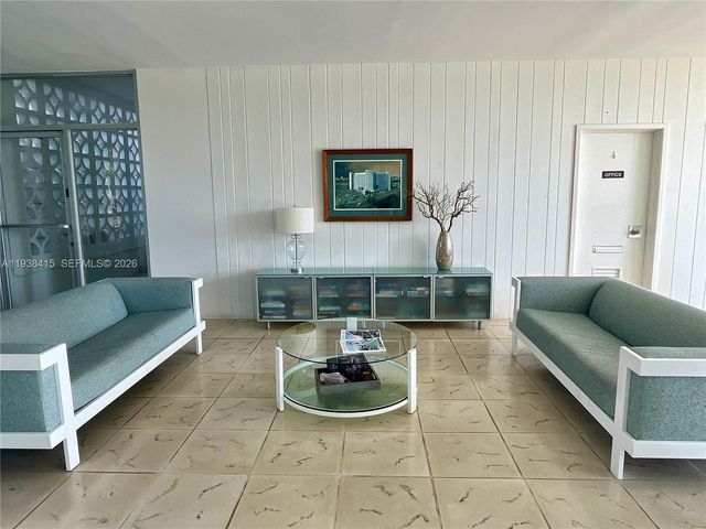 9101 E Bay Harbor Dr 406, Bay Harbor Islands, FL 33154