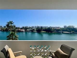 9101 E Bay Harbor Dr 406, Bay Harbor Islands, FL 33154