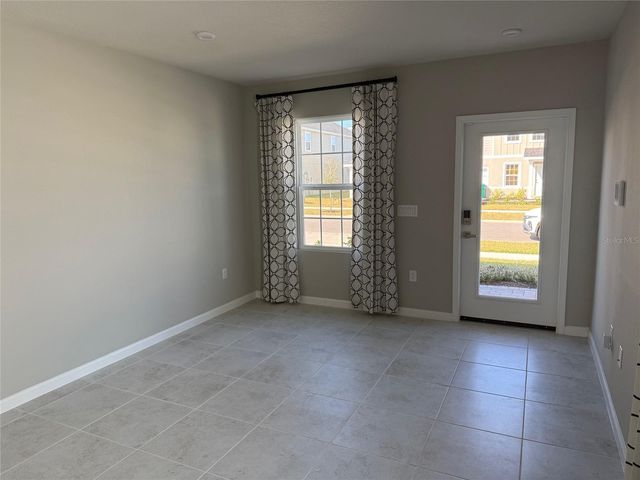 1200 PORT BLUE WAY, Lady Lake, FL 32159