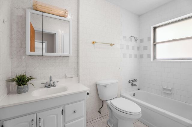 317 Hollywood Drive, Conroe, TX 77303