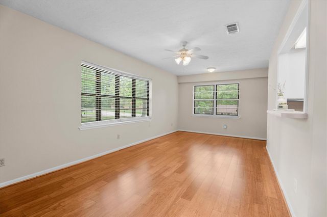 317 Hollywood Drive, Conroe, TX 77303