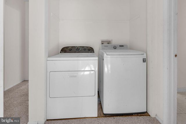 23 E OLEANDER DR, Mount Laurel, NJ 08054