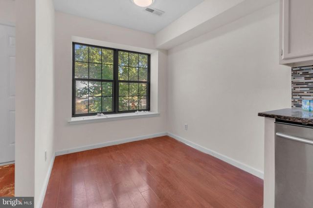 23 E OLEANDER DR, Mount Laurel, NJ 08054