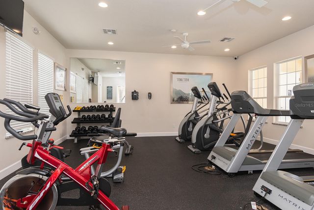 1653 RETREAT CIRCLE, Clermont, FL 34714