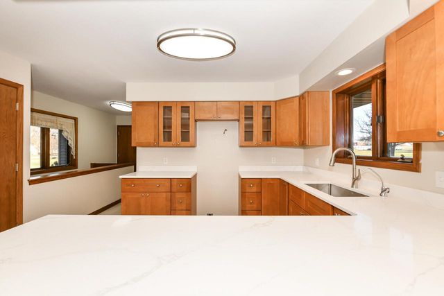 N5466 120 HIGHWAY, Burlington, WI 53105