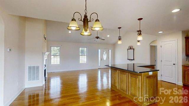 4240 Hunter Rhyne Road, Lincolnton, NC 28092