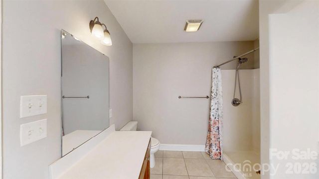 4240 Hunter Rhyne Road, Lincolnton, NC 28092