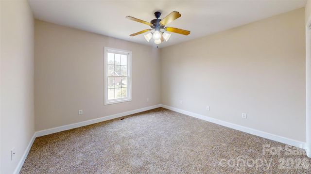 4240 Hunter Rhyne Road, Lincolnton, NC 28092