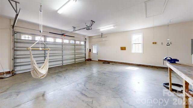 4240 Hunter Rhyne Road, Lincolnton, NC 28092