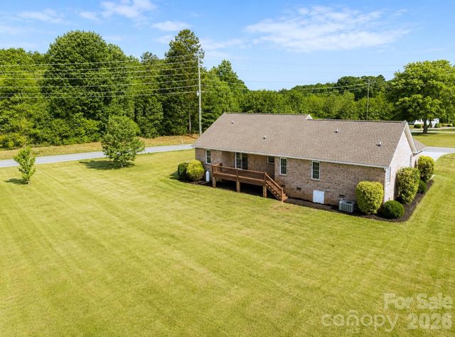 4240 Hunter Rhyne Road, Lincolnton, NC 28092