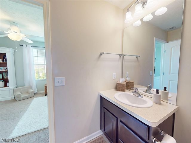 6144 N Pointe Drive, Pepper Pike, OH 44124