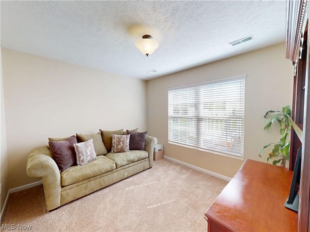 6144 N Pointe Drive, Pepper Pike, OH 44124